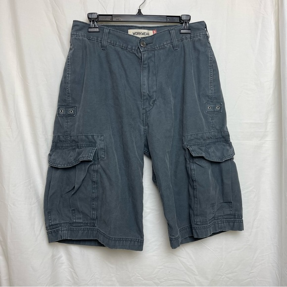 Levi’s Charcoal Workwear Cargo Shorts‎ Y2K Streetwear Durable Cotton Denim Sz.33 - Picture 1 of 10